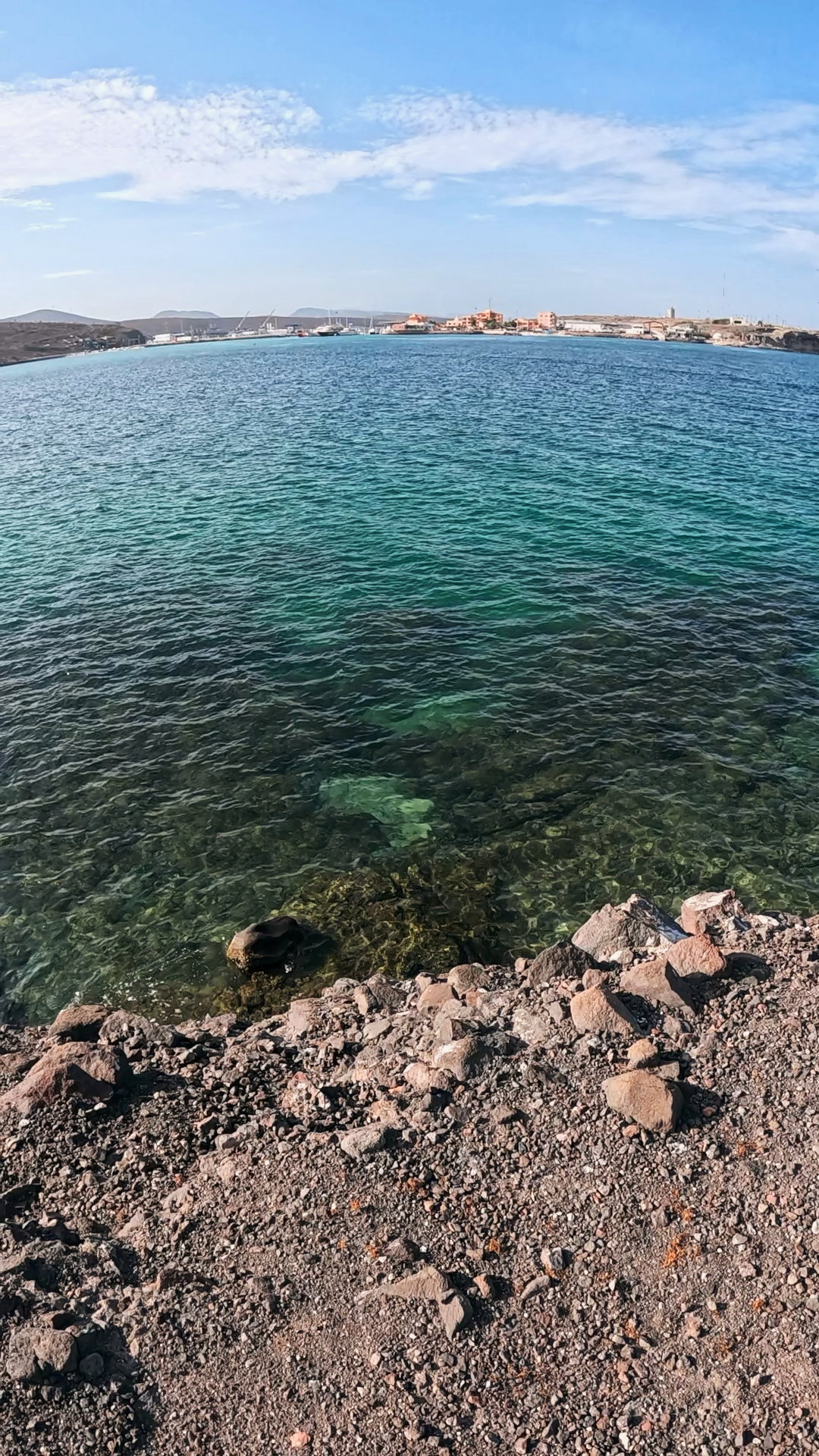 Pescando frente a la Isla Gaviota — imagen 1