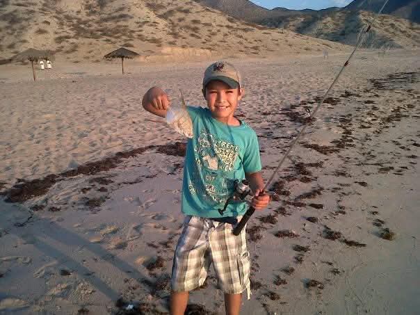El fundador de Snapper de niño, con su primera palometa
